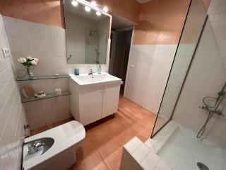 2 Bedroom Apartment by Guadalquivir River - Seville - 3