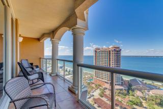 Exquisite Island Condo Resort Perks and Views! - Pensacola Beach - 8