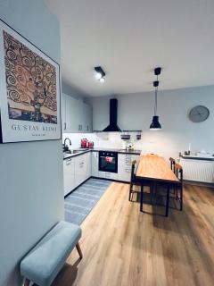 BoleslaviaApartments - Apartament Merci 4, private parking free - Bolesławiec - 0