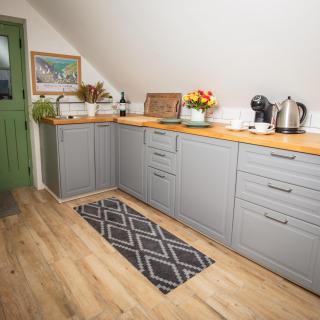Cwtch Lackerlee - Haverfordwest - 8