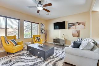 Family-Friendly Phoenix Home 5 Mi to Westgate! - 2