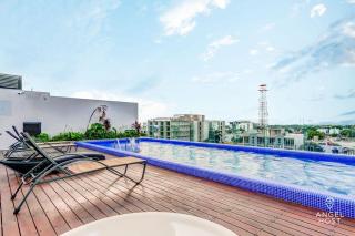 Condo with Amenities Sleeps 8 Roof Pool Gym - Playa del Carmen - 0