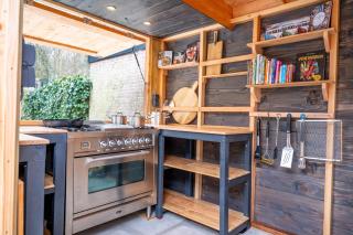Kahakai Beach House - Unique Outdoor Kitchen - next to local lake and 15 min. the from beach - Noordwijkerhout - 6