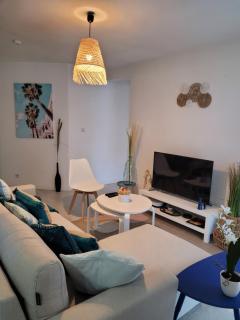 COCOONING HOUSE 211 SUITE AZUR appartement AEROPORT PARIS ROISSY CDG, PARC ASTERIX, CHATEAU DE CHANTILLY, STADE DE FRANCE - Survilliers - 0