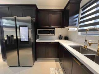 Hideaway Chateau Pyramid Point - Stanmore Grove - 6