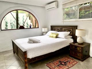 Beach Bliss - Private Suite, Tropical Tranquility, 3 mins walk to beach - 3