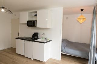 Appart cozy rénové proche gares, balcon & parking - 4