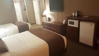 Heartland Inn & Suites, SureStay Collection by Best Western - Park Rapids - 4