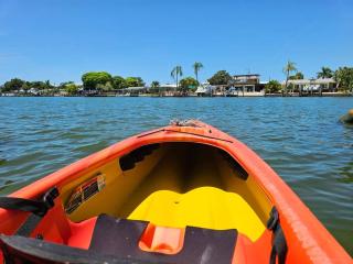 IRB SURF HOUSE Waterfront Oasis+ Sunshine +Fun Kayaks - Clearwater Beach - 3
