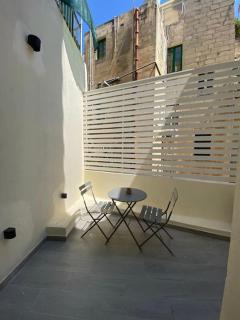 NINA, a centrally located summery studio apartment - 4