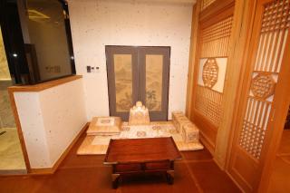 JB Tourist Hotel - 3