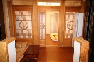 JB Tourist Hotel - 2