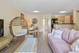 Boho Beauty ~ 2 Bed/2 Bath/1 Car ~ New Farm - Brisbane - 6