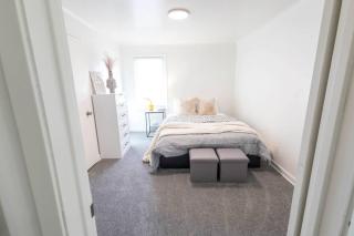 4 Bedroom Home near HOF Village - Canton - 2