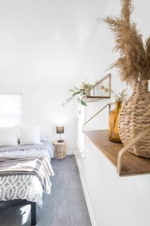 4 Bedroom Home near HOF Village - Canton - 0