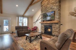 Mountain Shadow Retreat - 9