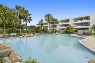 Cotton Beach Apartment 33 With Pool Views - Casuarina - 9
