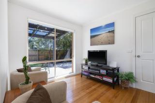 Sandy Beach House Cowes - 2