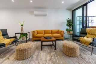 Your Ultimate Getaway Awaits! 3 bedroom - 9