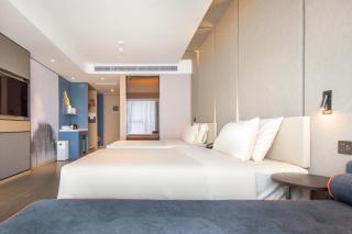 Atour Hotel Zhongshan North Station V-PARK Plaza - Zhongshan - 1