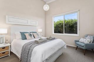 BELLE VUE BEACH HOUSE - 2