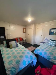 Swanson-Waitakere Stay in Scenic Sunrise - Auckland - 1