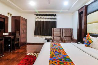 FabExpress Sandberry - Prashant Vihar - 2
