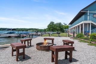 Cozy Suite w Stunning Lake Views at Fife Lake Lodge - Fife Lake - 2