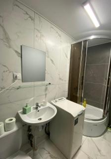 White rooms on City center - 4