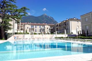 GARDA BLUE HOME sul lago - con Piscina, Solarium e Box - Toscolano Maderno - 8