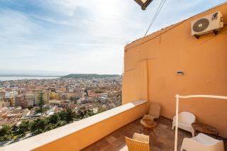 Martini Time, panoramic terrace on the castle walls - Cagliari - 8