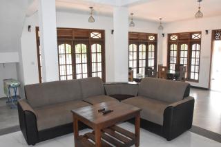 Silverline Guest House Anuradhapura - Anuradhapura - 4