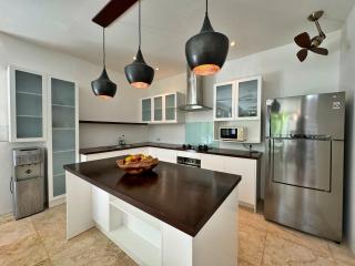 2-BR Villa in Sanur mins walk to the beach - Sanur - 3