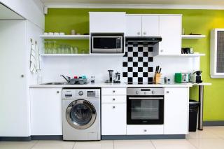 9A The Cube Executive Self-Catering Apartments - 5