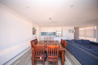 Exmouth Marina Escape - Exmouth - 1