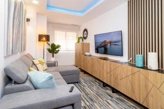 San Pascual Seaside Apartments - 6