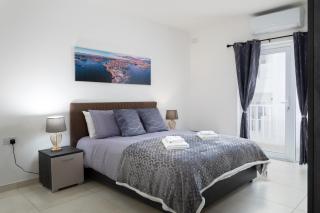 Modern & Spacious 2BR Apartment with Country Views - Close to Xemxija Bay - 5