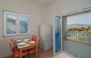 Apartments with parking spaces Splitska, Brac - 21974 - Splitska - 2
