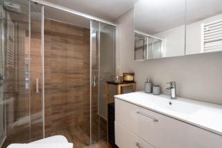 Elegant & Fresh Apartment in Hip Pagrati, Athens - Atene - 8
