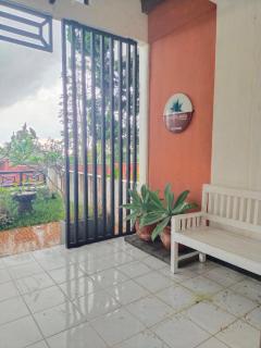 Argolawu Homestay - Tawangmangu - 1