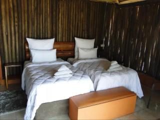 Hippo Paradise Lodge and Campsites - 4