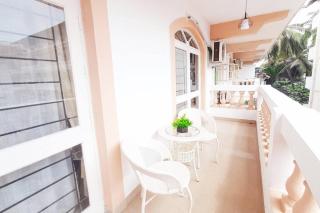 Colva Blossom 2BHK Apartment with Gym,Wifi and 5min walk to the famous Colva Beach - Colva - 2