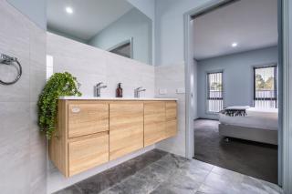 Sweet Wattle Retreat 1 - Coles Bay - 8