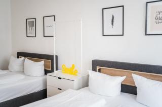 Apartment at Rosenthaler Platz - Berlin - 6