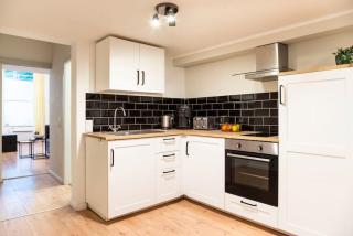 SPACIOUS Two BR plus AC plus SelfCheckIn - Berlín - 7