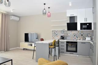 White Moon Apartments - 0