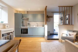 Secluded woodland annex between Mylor and Flushing - Falmouth - 0