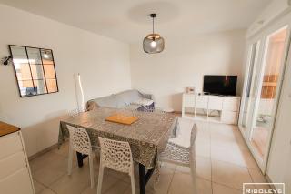 Villa T3 climatisée en résidence avec piscine - Vias - 5