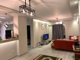Cozy APT in heart of Nasr city & 5th Settlement - Cairo - 8