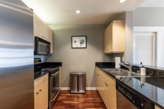 Blueground Hayes Valley balcony gym nr dining SFO-1679 - 5